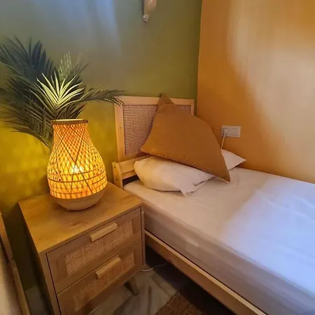 Apartment Rey Centro 3 *